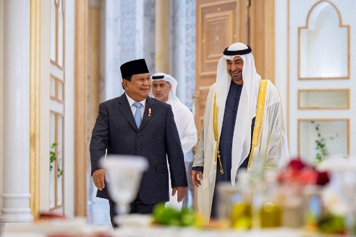 Sementara itu, dalam pertemuan dengan Prabowo, Presiden MBZ menyatakan bangga atas hubungan UEA dengan Indonesia. Presiden MBZ menyampaikan hubungan kedua negara sudah berlangsung lama. Ia optimistis hubungan akan semakin baik ke depan.