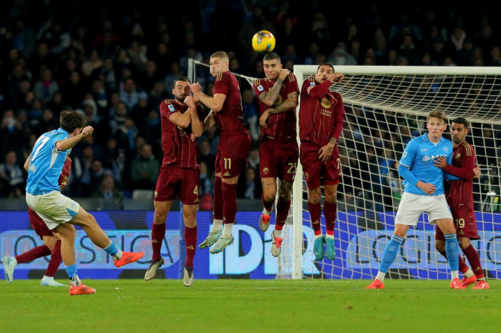 Laga pekan ke-13 Liga Italia antara Napoli vs Roma digelar di Stadion Diego Armando Maradona, Naples pada Senin, 25 November 2024 dini hari WIB.