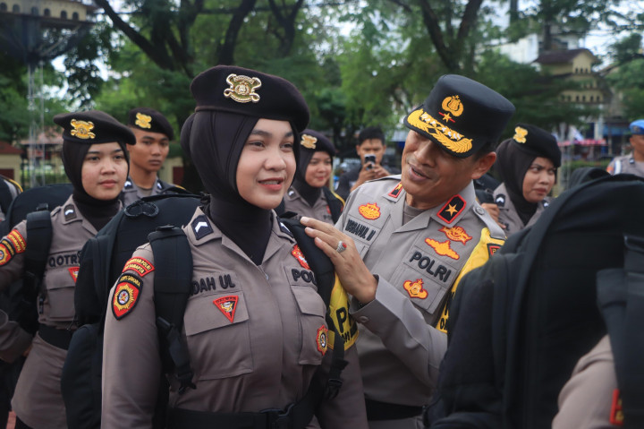 Pihaknya mengingatkan agar seluruh personel tetap menjaga netralitas, tidak melakukan intimidasi, serta bertindak profesional. 