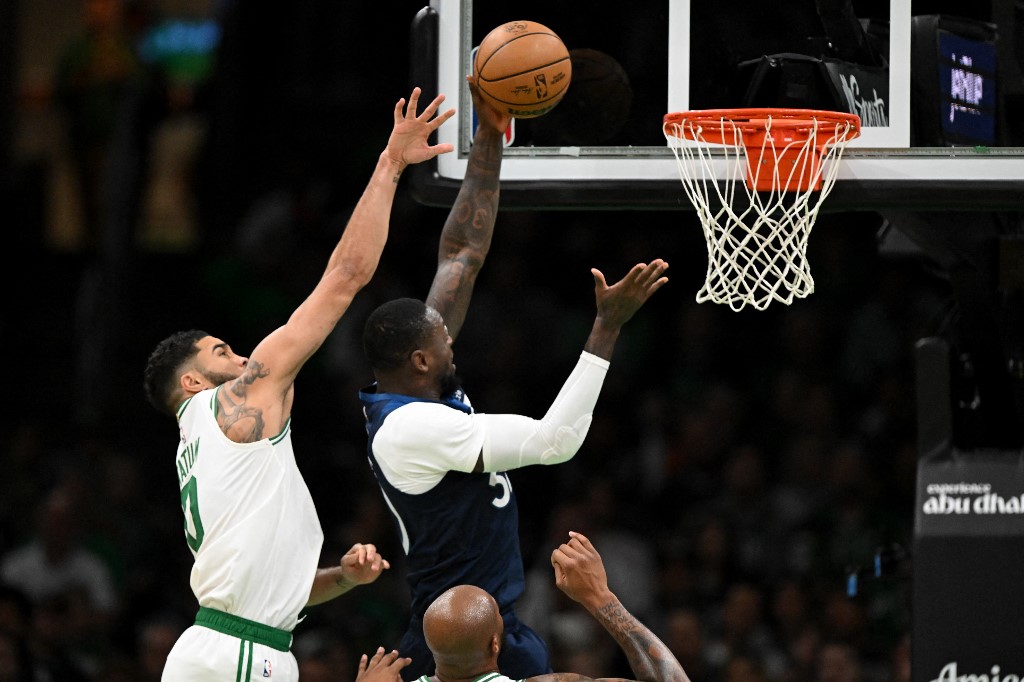 Selanjutnya, Timberwolves akan melanjutkan perjalanan mereka dengan menjamu Houston Rockets dalam laga NBA Cup pada Rabu. Celtics, di sisi lain, bersiap menghadapi Los Angeles Clippers di Boston besok. 