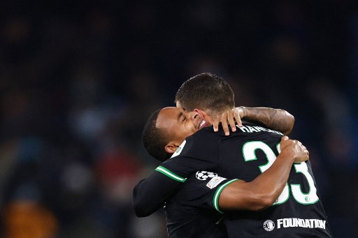 Feyenoord sukses menyamakan kedudukan berkat gol Anis Hadj-Moussa, Santiago Gimenez, dan David Hancko.