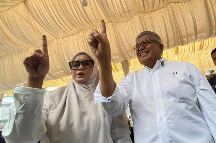 Bustami menyebutkan bahwa optimisme yang dimilikinya berdasarkan hasil dari interaksi langsung dengan masyarakat di Aceh terlebih di pelosok-pelosok desa.