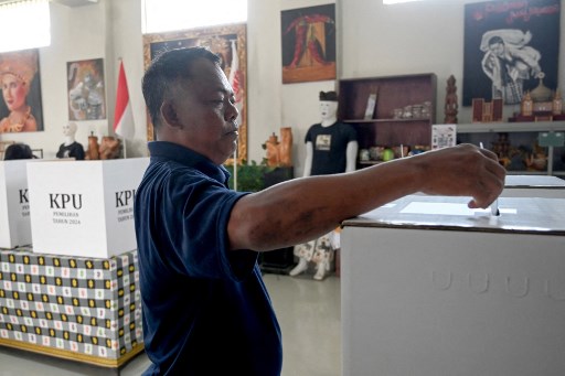 Total jumlah pemilih di TPS Lokasi Khusus Lapas Kerobokan itu sebanyak 538 pemilih, 512 di antaranya warga binaan dan sisanya adalah pegawai setempat.