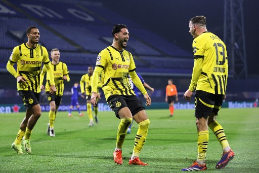Pada menit ke-56 Pascal Gross melepaskan umpan akurat di area kotak penalti yang langsung disambut oleh sundulan Rami Bensebaini untuk Dortmund menggandakan keunggulan menjadi 2-0.