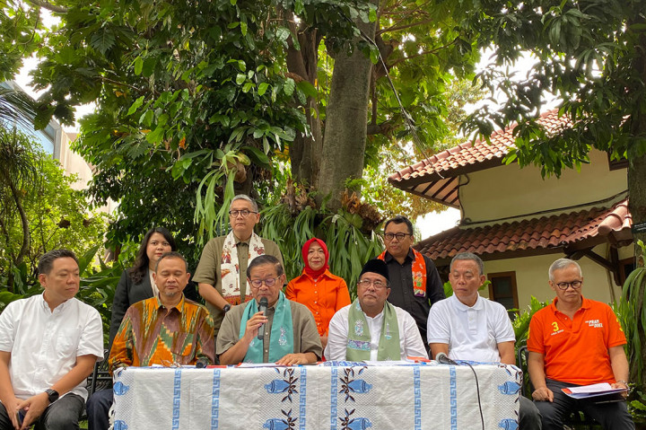 Pasangan calon (paslon) gubernur dan wakil gubernur Jakarta nomor urut tiga, Pramono Anung dan Rano 'Bang Doel' Karno mendeklarasikan kemenangan satu putaran, Kamis, 28 November 2024. 