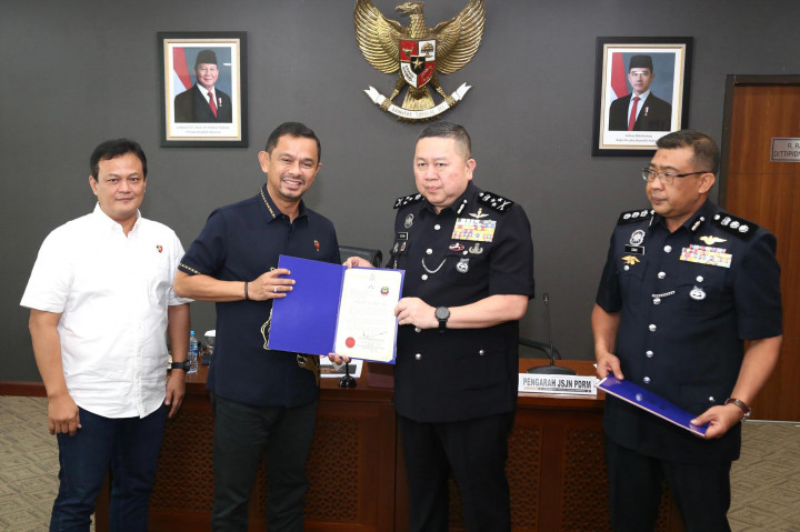 Selain membahas DPO, Mukti menyebut pihaknya juga mengantisipasi jalur masuk narkotika ke Indonesia dari Malaysia melalui Golden Triangle. Terutama narkoba jenis sabu.