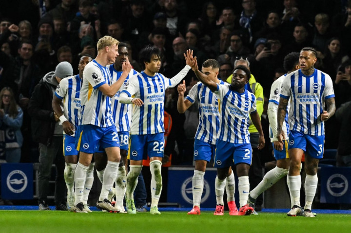Brighton naik ke peringkat kedua klasemen sementara Liga Inggris meski ditahan imbang Southampton dengan skor 1-1 pada pekan ke-13 di Stadion Amex, Brighton, Sabtu, 30 November 2024 dini hari WIB.