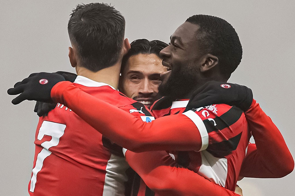 AC Milan meraih kemenangan telak 3-0 saat menjamu Empoli dalam lanjutan giornatta ke-14 Serie A 2024/25 di Stadion San Siro, Milan pada Minggu, 1 Desember 2024 dini hari WIB.