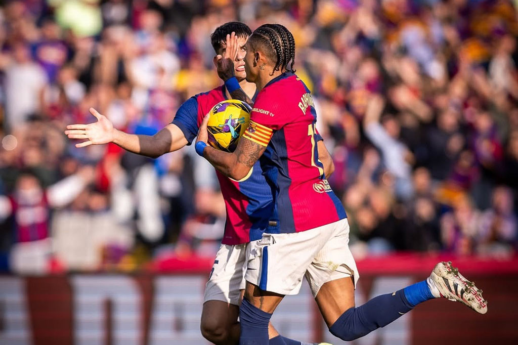 Barcelona bisa menyamakan kedudukan pada menit ke-64. Raphinha membuat penonton di Estadi Olimpic Lluis Companys bersorak berkat tendangan jarak jauh yang menjebol gawang Las Palmas. Skor menjadi 1-1.