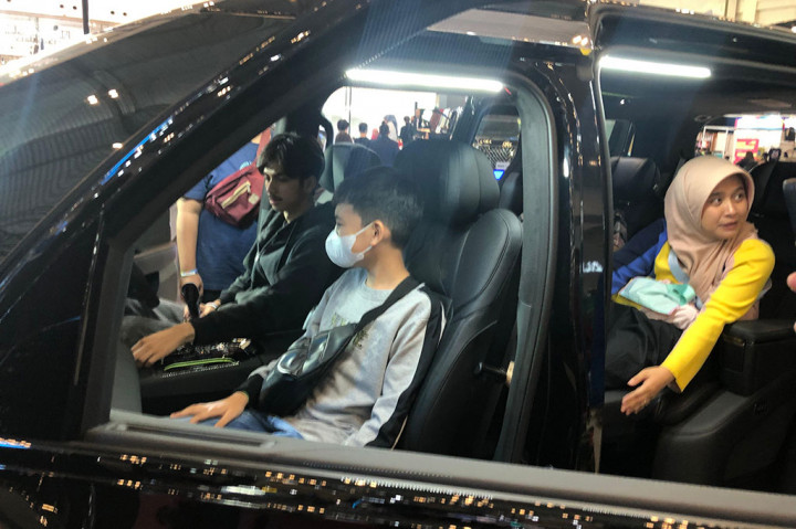 Zeekr 009 menjanjikan jarak tempuh hingga 582 km (standar WLTP). Sedangkan SUV kecil Zeekr X, yang disebut mirip dengan Volvo XC40 atau BMW iX1 diklaim mampu menembus jarak tempuh hingga 440 km (standar WLTP).
