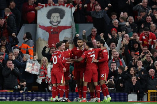 Liverpool membuka skor lewat sontekan Cody Gakpo pada menit ke-12 usai menyelesaikan umpan silang Mohamed Salah.