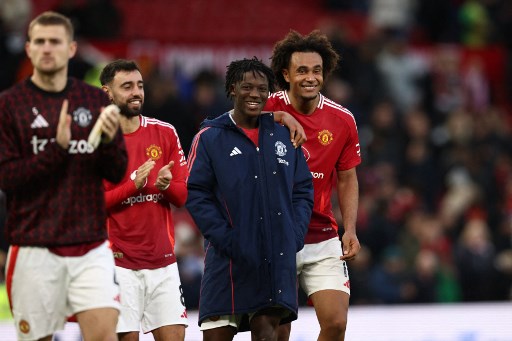 Berkat kemenangan ini Manchester United naik ke peringkat sembilan dengan 19 poin dari 13 pertandingan, sedangkan Everton masih tertahan di posisi 15 dengan 11 poin.