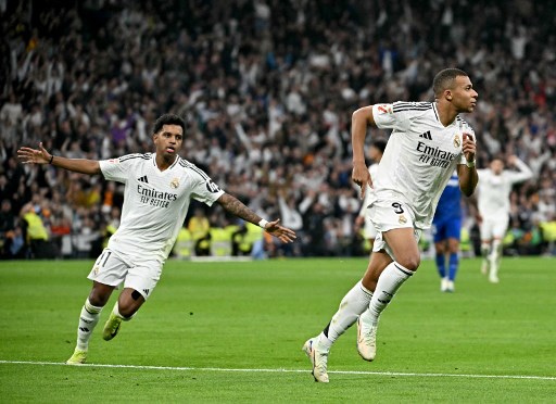 Madrid mencetak gol keduanya pada menit ke-38 lewat Kylian Mbappe.