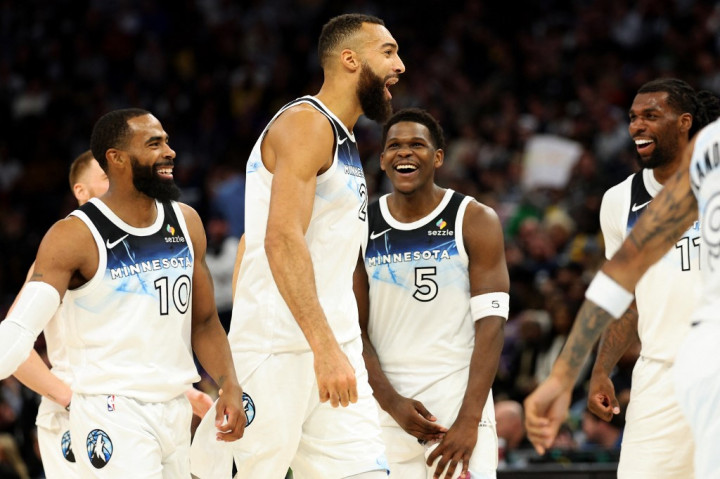 Selanjutnya, Timberwolves akan menghadapi Los Angeles Clippers pada Kamis. 5 Desember 2024, sementara Lakers bertandang ke markas Miami Heat di hari yang sama. 
