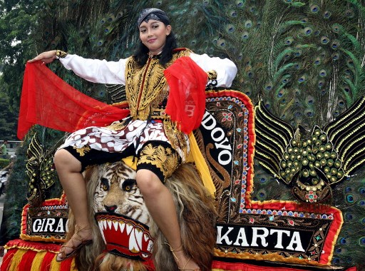 Selama ini, Reog kerap ditampilkan dalam berbagai acara adat, perayaan besar, dan ritual tradisional yang sarat nilai budaya dan sosial.