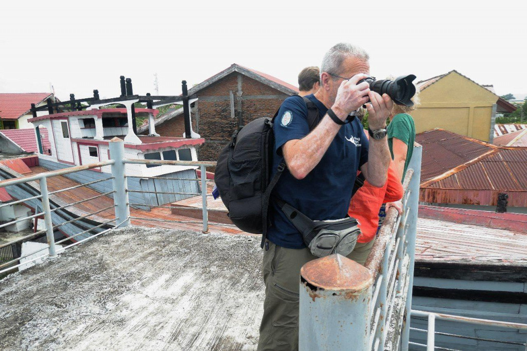 Uniknya, ketika tsunami melanda, kapal tersebut menjadi tempat perlindungan bagi 59 warga, termasuk Bundiyah, yang kini berusia 75 tahun dan masih mengingat jelas momen pilu tersebut. 