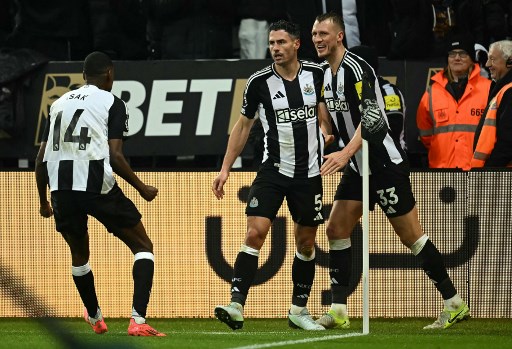 Liverpool kemudian berbalik unggul lewat gol kedua Salah pada menit ke-83. Newcastle tidak menyerah dan berhasil memaksakan hasil imbang lewat sontekan Fabian Schar.