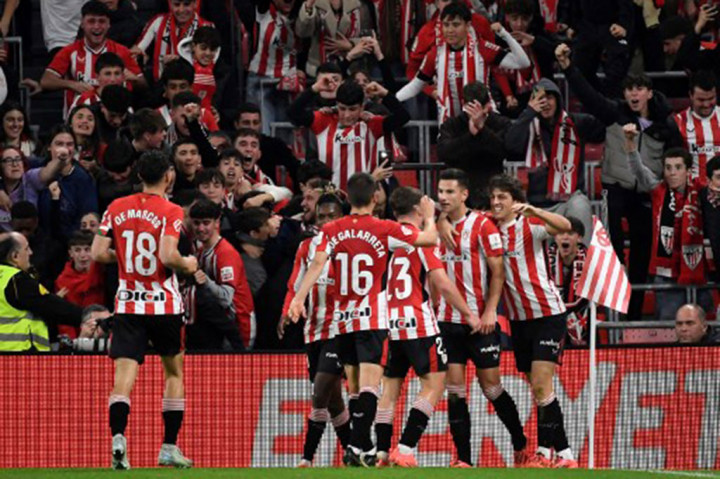 Kedudukan imbang tidak bertahan lama. Dua menit berselang Bilbao merestorasi keunggulannya. Pemain pengganti Gorka Guruzeta berhasil mencuri bola dari Valverde, sebelum melepaskan tembakan mendatar tanpa dapat diantisipasi Courtois. Skor 2-1 bertahan hingga laga usai.