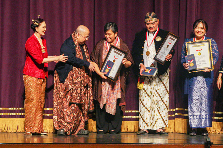 Setelah penelitian tersebut, dilakukan pula upaya membersihkan nama Ratu Kalinyamat. 