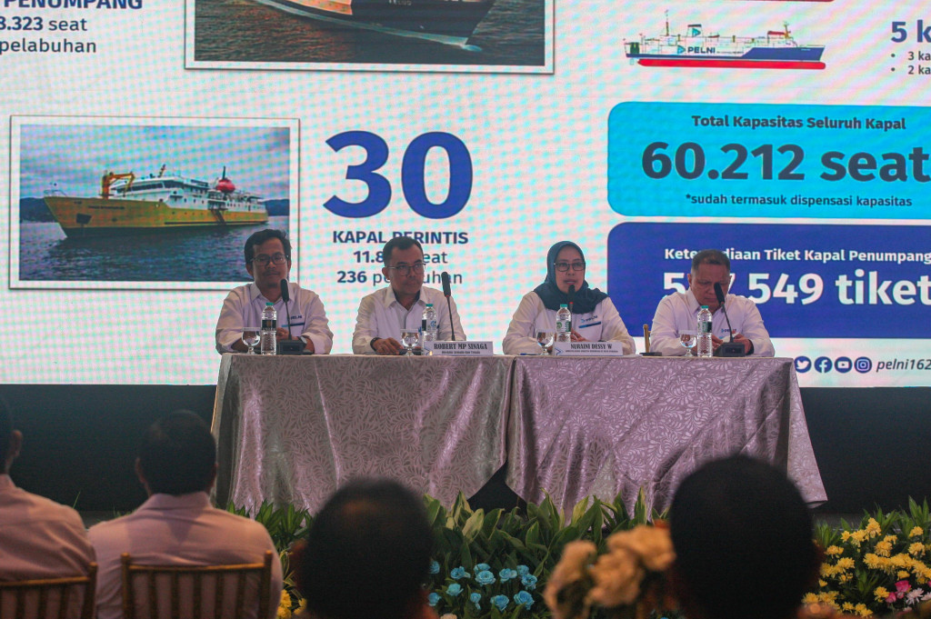 PT Pelayaran Nasional Indonesia atau PT Pelni (Persero) memastikan semua kapal penumpang laik laut untuk angkutan Natal 2024 dan Tahun Baru 2025, dan telah lulus uji kelaikan (ramp check), guna menjamin keselamatan dan kenyamanan penumpang selama perjalanan.