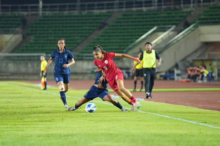 Bagi Reva, tambahan dua gol membuatnya menjadi pencetak gol terbanyak di Piala AFF Putri 2024 dengan torehan tiga gol, sama dengan pemain Kamboja Poeurn Kunthea. Reva juga dinobatkan sebagai pemain terbaik Piala AFF Putri 2024.