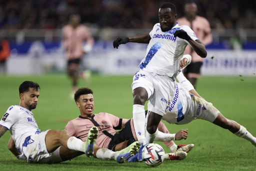 Paris Saint-Germain (PSG) ditahan imbang oleh Auxerre, sementara Lille menang atas Brest pada pekan ke-14 Liga Prancis, Sabtu, 7 Desember 2024 dini hari WIB.