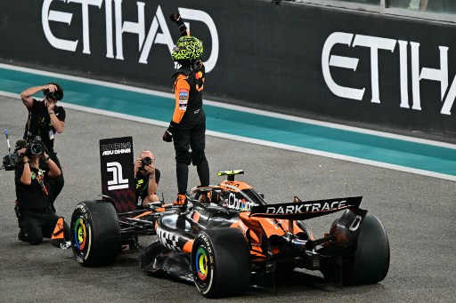 Kemenangan Norris itu membuat timnya, McLaren, menjuarai kategori konstruktor untuk musim 2024 setelah terakhir kali mendapatkannya pada edisi 1998.