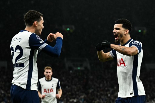 Sedangkan tiga gol Tottenham dibuat Dominic Solanke, Dejan Kulusevski dan Son Heung-min.