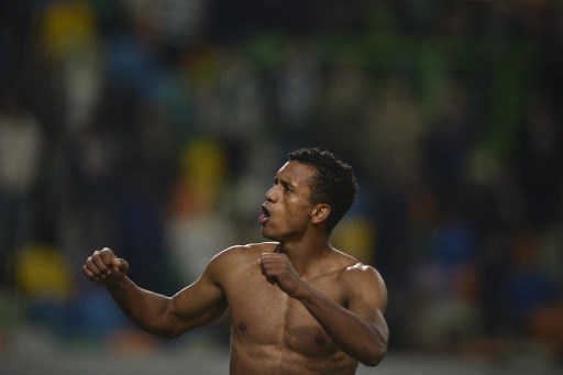 Nani, pesepak bola yang memperkuat tim nasional Portugal pada tahun 2006-2017, sudah berkiprah di lapangan hijau secara profesional sejak tahun 2005.