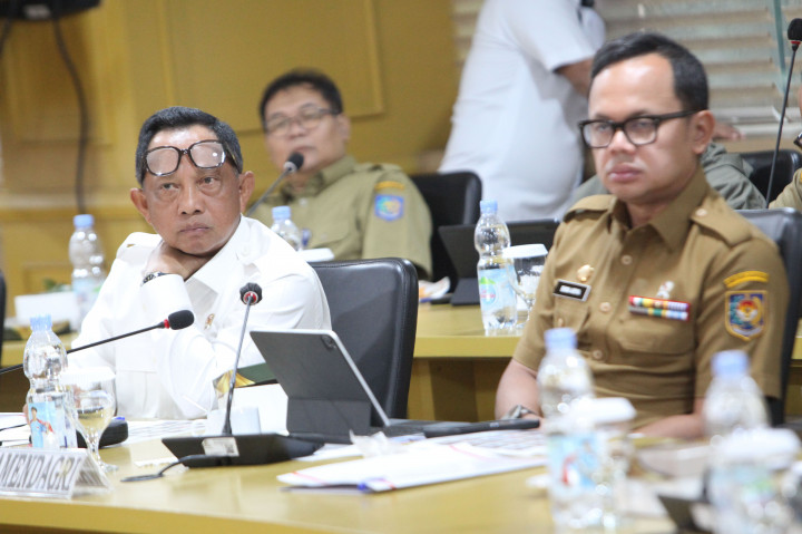 Bima menuturkan bahwa dari 37 daerah dengan kontestan pasangan calon tunggal, terdapat dua daerah yang dimenangkan kotak kosong, yakni Kota Pangkalpinang dan Kabupaten Bangka.