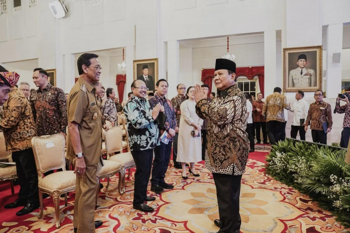 Hal tersebut mengakibatkan ketidakpastian pada bidang ekonomi, bahkan kecenderungan ada perlambatan dalam pertumbuhan ekonomi negara-negara besar dan blok-blok ekonomi besar.