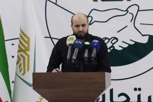 Al-Bashir memimpin Pemerintahan Keselamatan yang dipimpin pemberontak sebelum serangan kilat selama 12 hari melanda Damaskus, hingga Presiden Bashar Al-Assad tumbang.