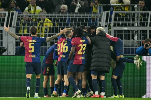 Kemenangan itu membuat Barcelona berada di peringkat kedua klasemen Liga Champions dengan 15 poin, sementara Dortmund turun ke urutan 9 dengan 12 poin.