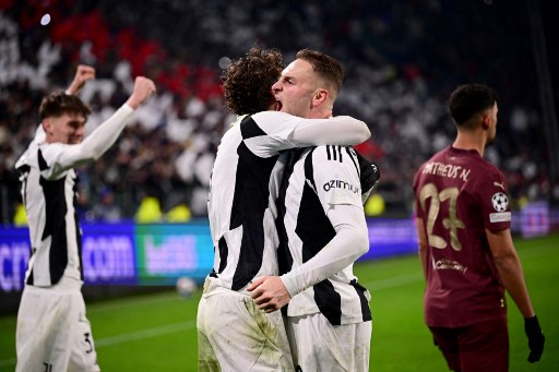 Juventus berhasil menundukkan tamunya Manchester City dengan skor meyakinkan 2-0 pada kompetisi Liga Champions di Stadion Allianz, Turin, Kamis, 12 Desember 2024 dini hari WIB.
