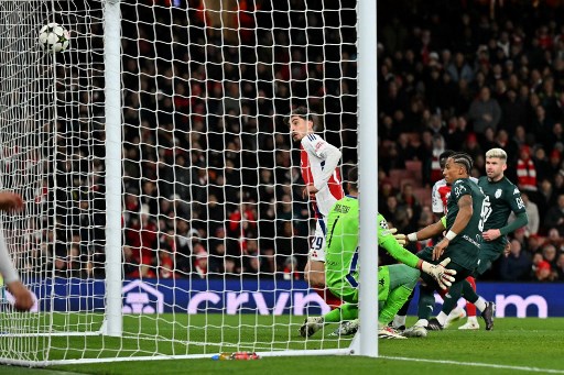 Hasil ini membuat Arsenal naik ke peringkat ketiga klasemen sementara Liga Champions dengan torehan 13 poin dari enam pertandingan, sedangkan AS Monaco turun ke posisi 16 dengan 10 poin.