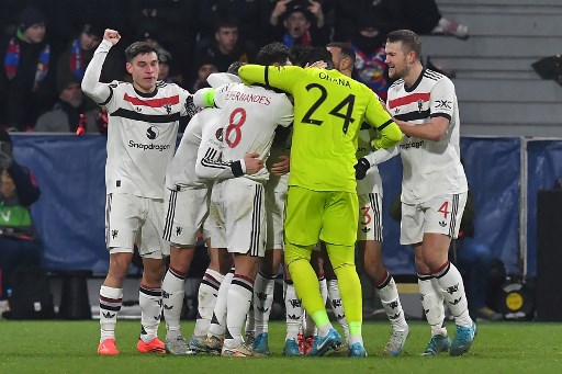 Manchester United (MU) melanjutkan tren kemenangan di kompetisi Liga Europa setelah mengalahkan Viktoria Plzen dengan skor 2-1 pada pertandingan keenam di Stadion Doosan Arena, Plzen, Jumat, 13 Desember 2024 dini hari WIB.