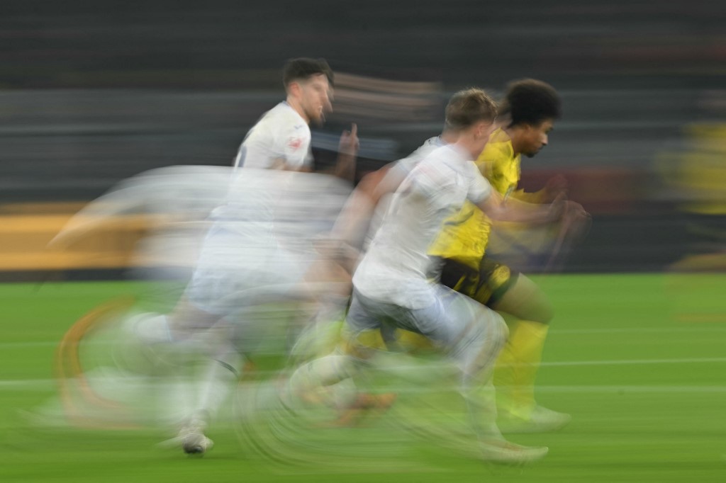 Borussia Dortmund terlempar dari lima besar setelah diimbangi Hoffenheim 1-1 dalam pertandingan Liga Jerman di Stadion Signal Iduna Park, Dortmund, Senin, 16 Desember 2024 dini hari WIB.