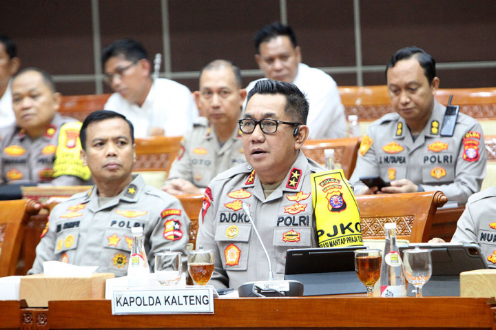 Untuk diketahui, seorang anggota Polresta Palangkaraya Brigadir AKS diduga melakukan pembunuhan terhadap seorang warga sipil berinisial BA di Kilometer 39, Bukit Batu, Palangkaraya pada 26 November 2024.