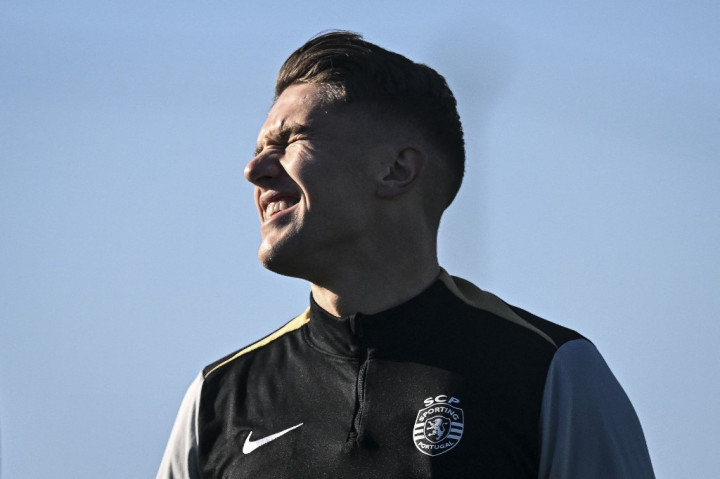 Penyerang Sporting CP, Viktor Gyokeres terpilih sebagai pemain terbaik Swedia 2024 yang diumumkan oleh Federasi Sepak Bola Swedia (SvFF) pada Senin, 16 Desember 2024 waktu setempat.