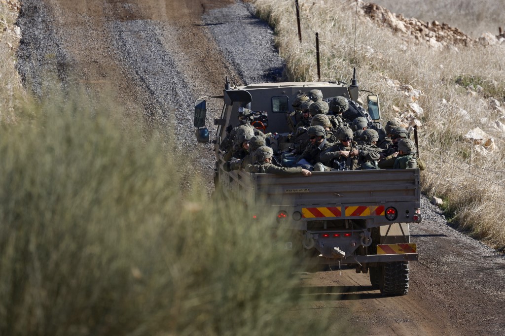 Tiongkok mendesak Israel untuk menghentikan operasi militer dan serangannya di Dataran Tinggi Golan, termasuk melalui kegiatan pembangunan pemukiman, Selasa, 17 Desember 2024.