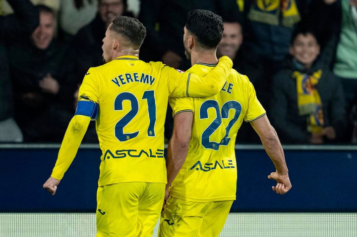 Ayoze Perez menyelamatkan Villareal dari kekalahan untuk memaksa Rayo Vallecano imbang 1-1 pada pertandingan Liga Spanyol yang berlangsung di Estadio de la Ceramica, Villareal, Kamis, 19 Desember 2024 dini hari WIB.