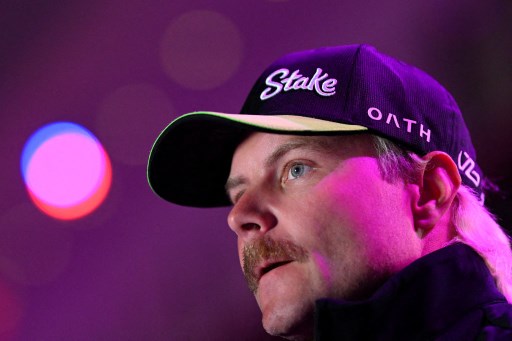 Pembalap Finlandia itu kemudian bergabung dengan Sauber untuk musim 2022, namun mengalami berbagai nasib buruk mulai dari finis di posisi ke-10 pada 2022 hingga gagal mencetak poin sama sekali pada 2024.