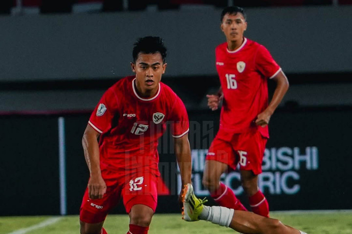 Satu-satunya gol Filipina di laga tersebut dihasilkan dari titik putih oleh B. Kristensen pada menit ke-63. Penalti diberikan setelah Dony Tri Pamungkas hand ball di kotak terlarang. Ditinjau VAR, wasit asal Jepang Takasaki Koji langsung menunjuk titik putih.