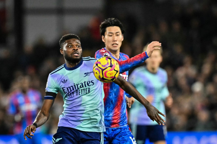 Arsenal berhasil menaklukkan Crystal Palace melalui kemenangan telak dengan skor 5-1 saat bertandang ke Stadion Selhurst dalam laga lanjutan Liga Inggris 2024-2025, Minggu, 22 Desember 2024 dini hari WIB.