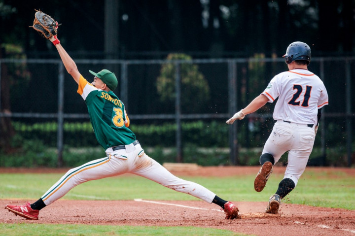 Jakarta Cheetahs memastikan gelar juara usai mengatasi perlawanan Jakarta Prambors dengan skor 7-5 pada pertandingan final.