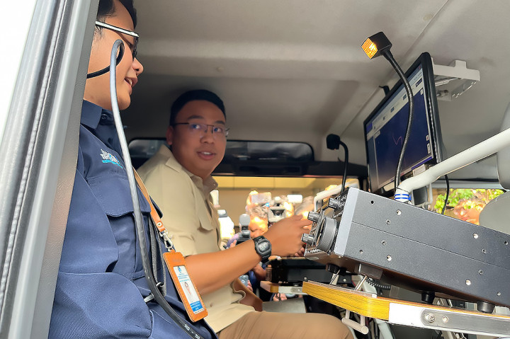 Ia mengatakan hal ini sesuai dengan arahan Presiden Prabowo untuk memberikan pelayanan terbaik bagi masyarakat.