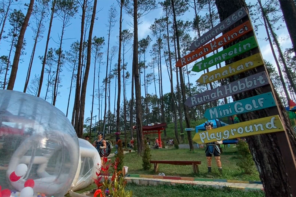 Pada libur akhir tahun, tempat wisata kuliner ini mungkin bisa menjadi pilihan, terutama bagi anda yang ingin bersantai jauh dari keramaian kota dan sedang berada di Yogyakarta.