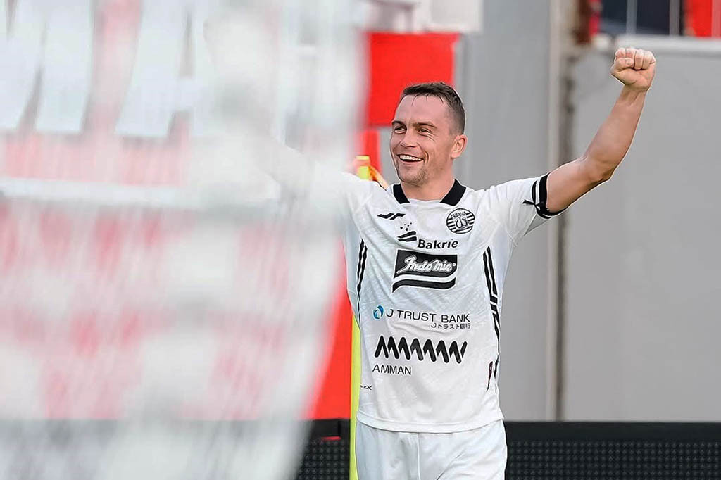 Maciej Gajos menjadi pencetak gol semata wayang Persija lewat tendangan langsung dari sepak pojok pada menit ke-24.