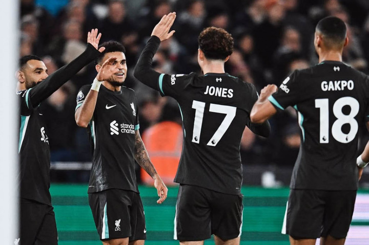 Liverpool menghancurkan tuan rumah West Ham United dengan kemenangan besar 5-0 untuk menutup 2024 dengan manis, pada pertandingan Liga Inggris di Stadion London, Senin, 30 Desember 2024 dini hari WIB.