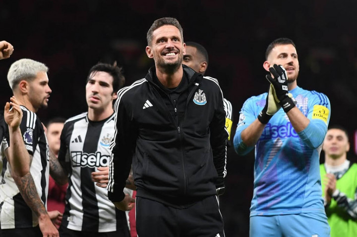 Berkat hasil ini, Newcastle naik ke posisi kelima di klasemen sementara dengan 32 poin. Bagi Setan Merah, kekalahan ini membuat mereka masih harus terpuruk di posisi ke-14 dengan 22 poin.